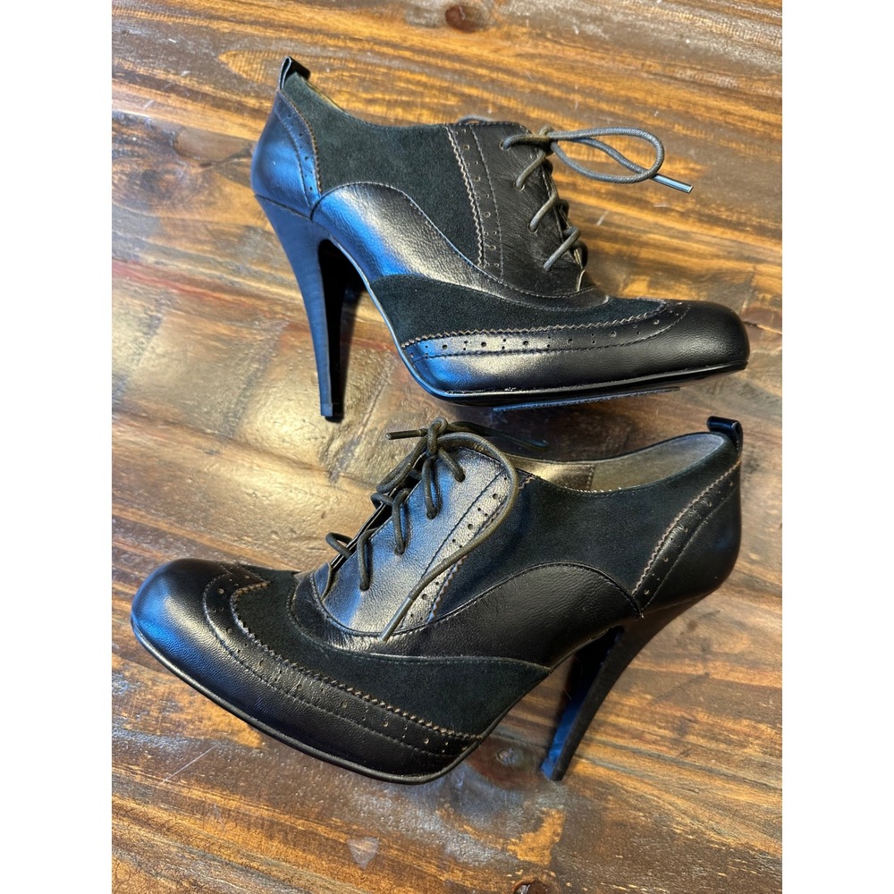 Bakers Rosanne Black Leather Suede Wingtip Lace Up High Heel Booties Women 7.5B - Picture 6 of 13